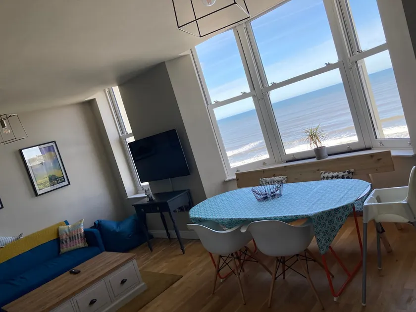 SEAVIEW North Bay Apartment Scarborough Homesweetholidayhomes - Image 1