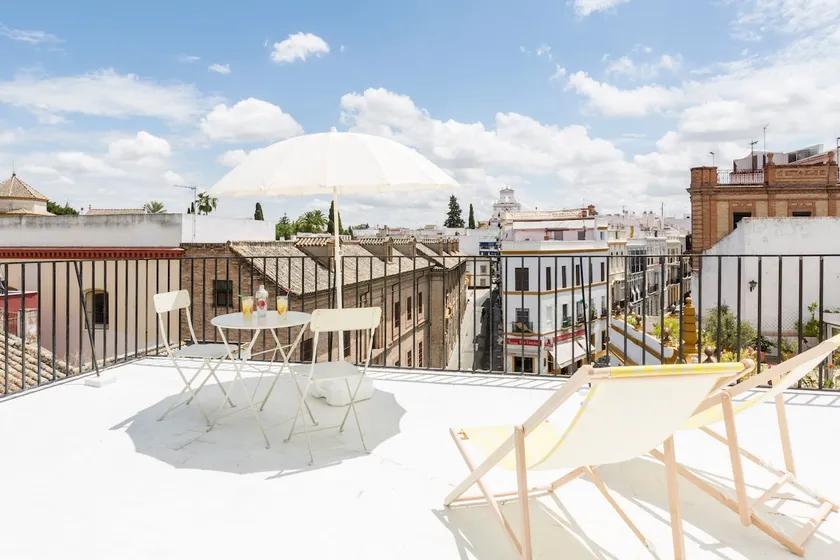 thesuites Sevilla - Image 1