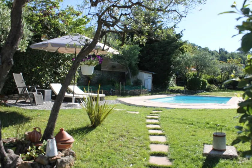 Cozy nest in Pays de Fayence - Image 1
