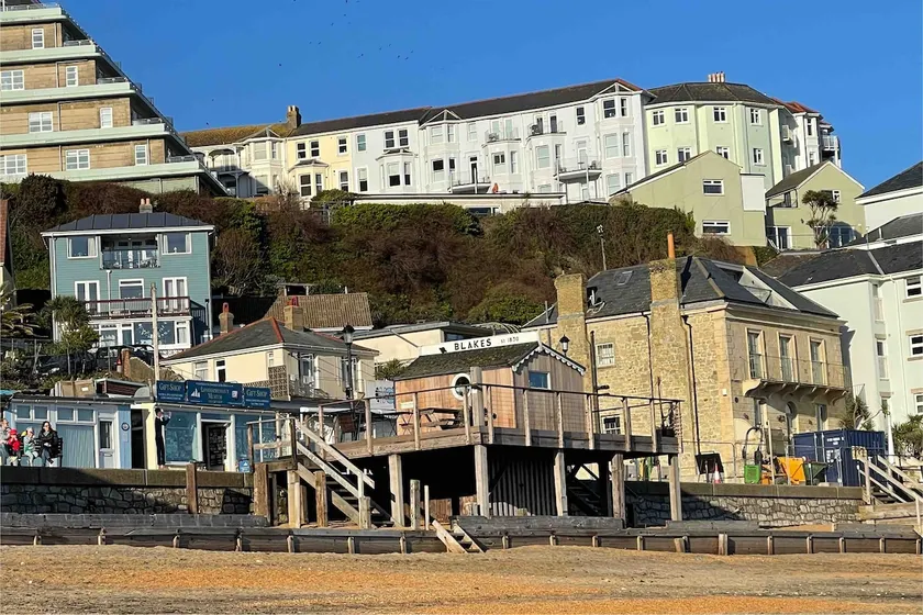 Sandy Toes - awesome beach view and access - Image 1