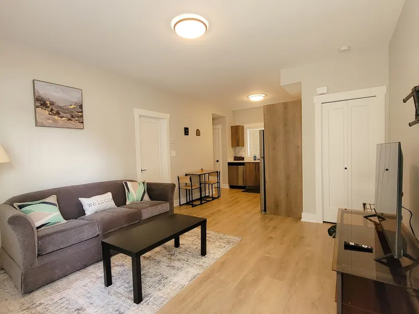 Feel like Home! - Image 1