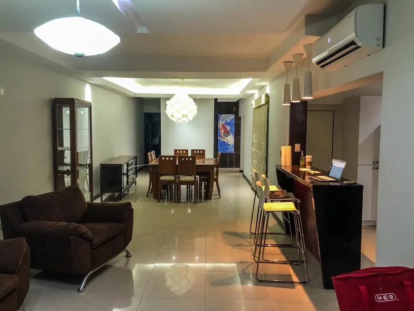 Comfortable stay. Excellent location. Option for 3 people - Image 1