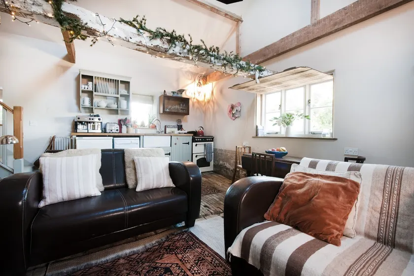 Rustic charm in The Dairy in rural Suffolk - Image 1