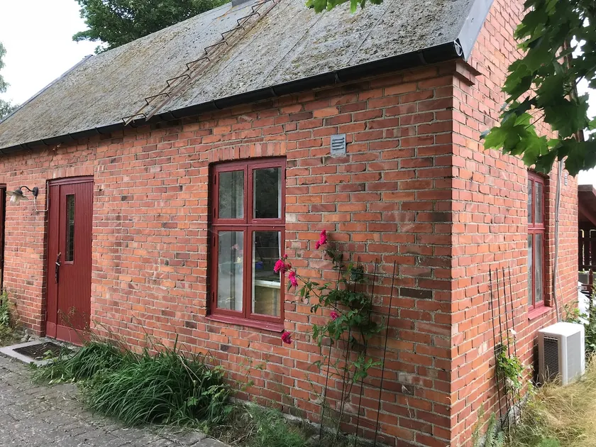 Charming guest house in Åhus - Image 1