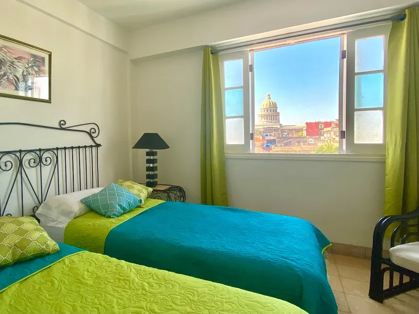 Panoramic View with 2 bedrooms - Image 1