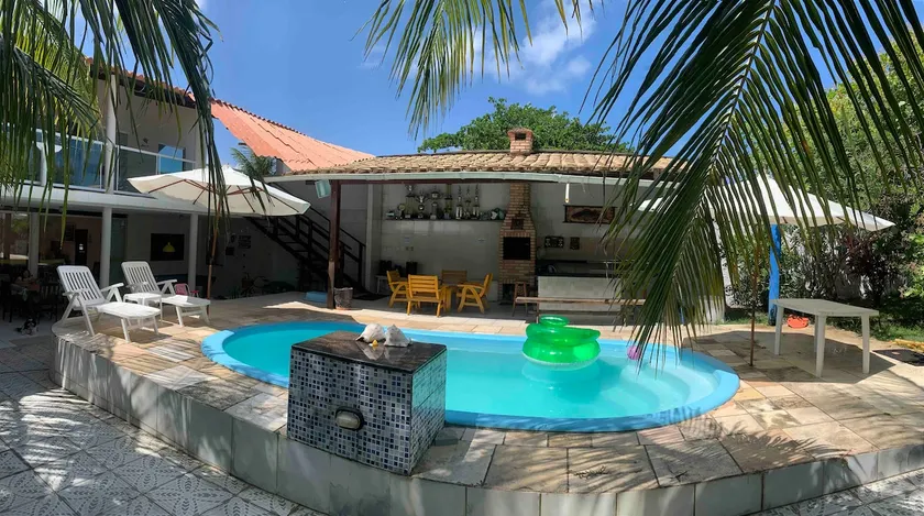 Niquim house with 8 suites. - Image 1