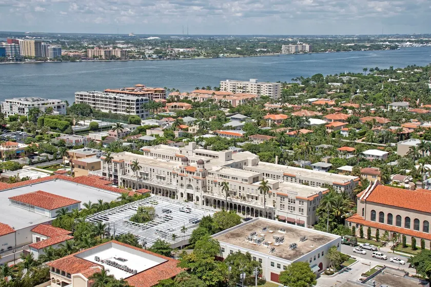 🌞Palm Beach🌴view studio by the🏖 w/parking⚡wifi - Image 1