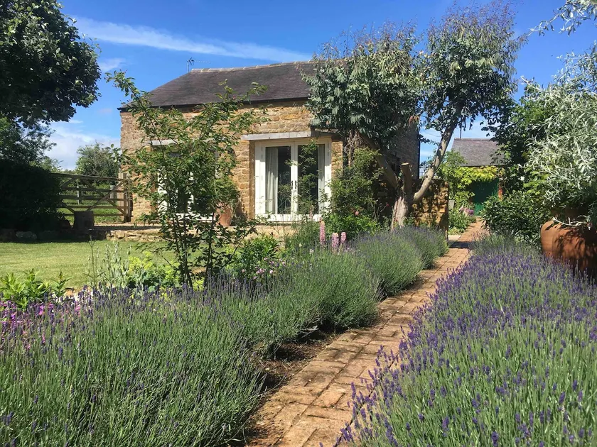 Converted Barn overlooking fields. - Image 1