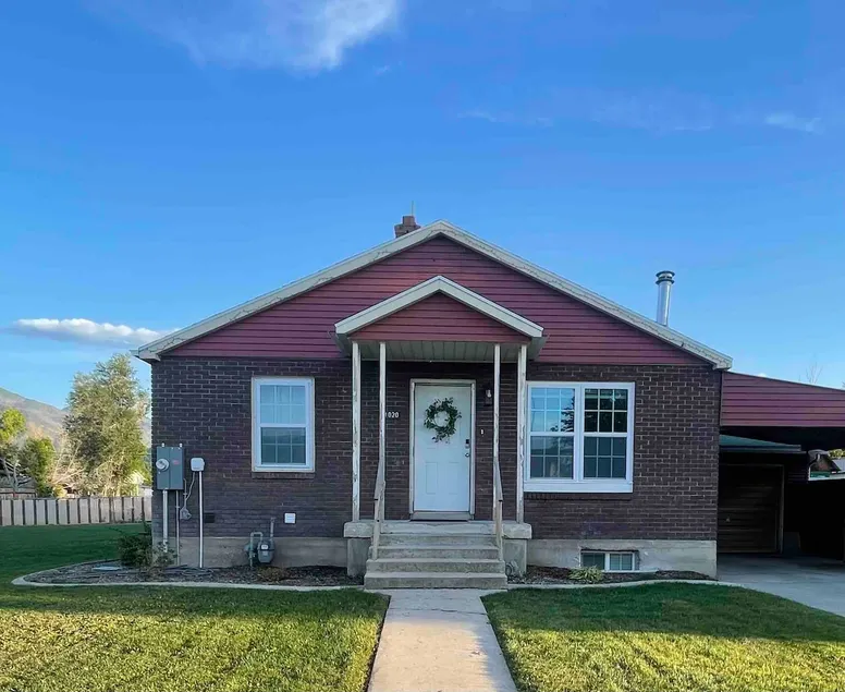 Comfortable Payson Home - Image 1