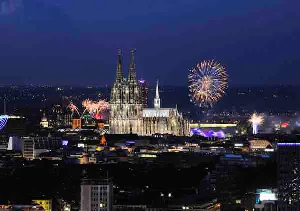 ON TOP OF Cologne ▴ central ▴ - Image 1