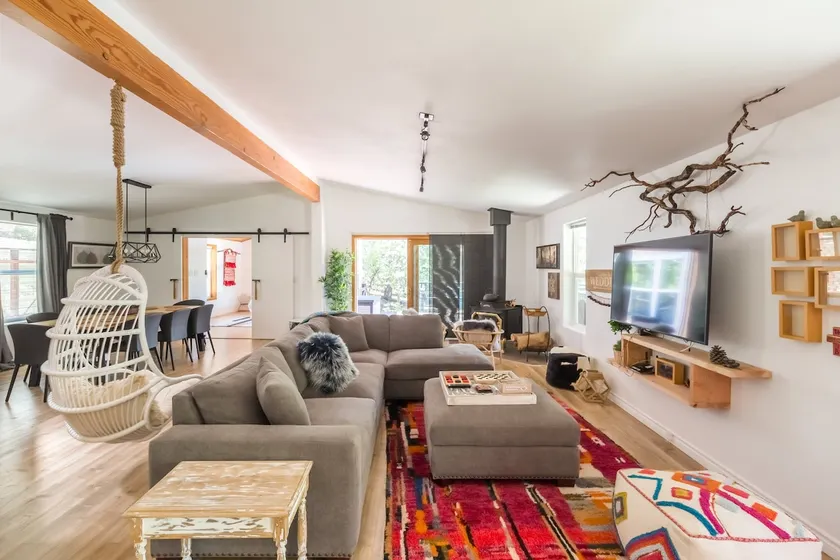 Family getaway and retreat at The Red Door. - Image 1