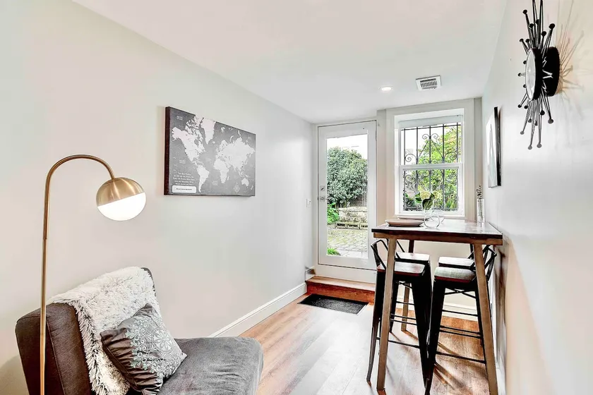 Two Bedroom SF Suite Modern with Private Entrance - Image 1