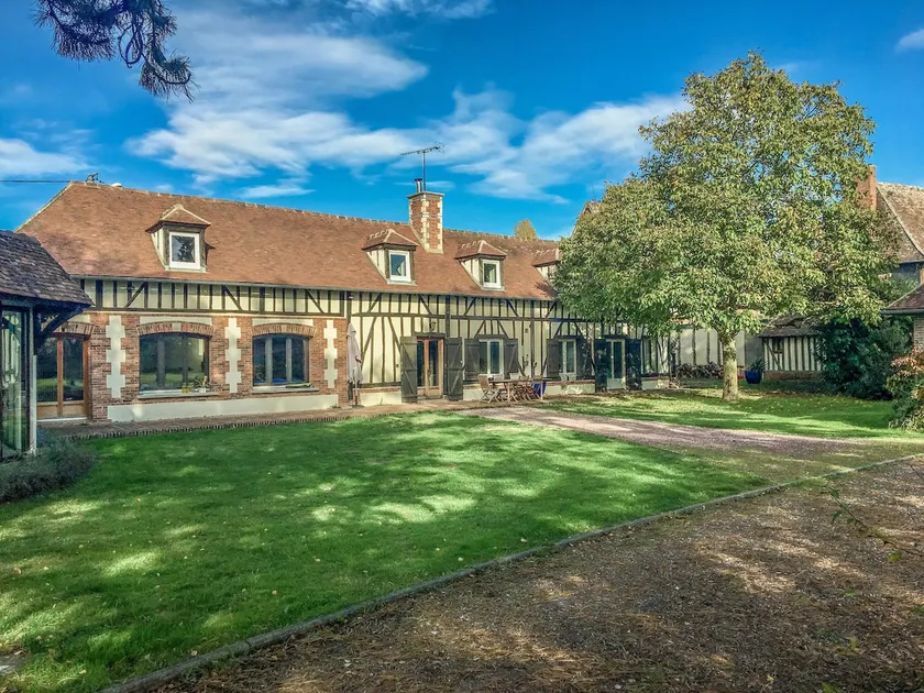 Relaxation in the countryside, swimming pool and billiards - Image 1