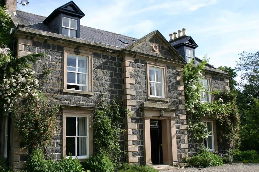 Beautiful Listed Mansion with incredible woodland views - Image 1