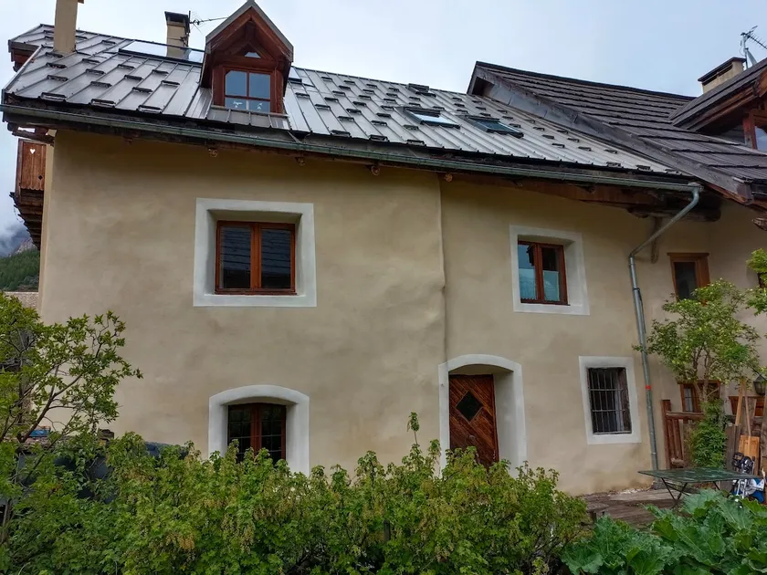 A former unique house in the authentic charm. - Image 1