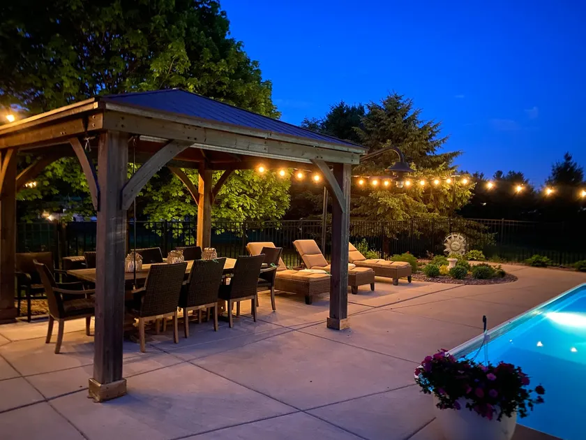 15 min from Erin Hill’s golf course. - Image 1