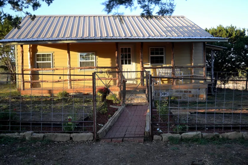 Sonny House - Image 1