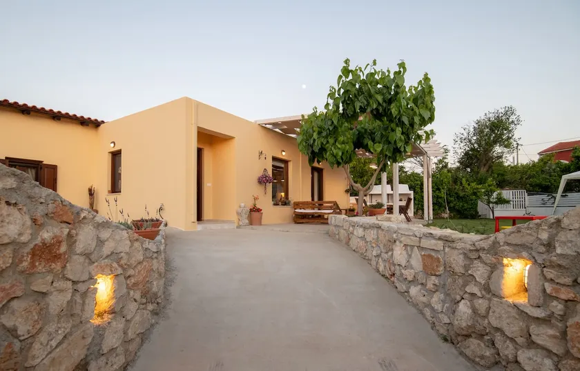 La Casa Rustica - Image 1