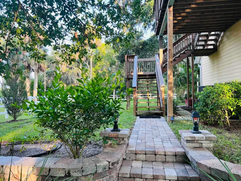 Serene Guesthouse! Near Beaches/Cruise Term Unit B - Image 1