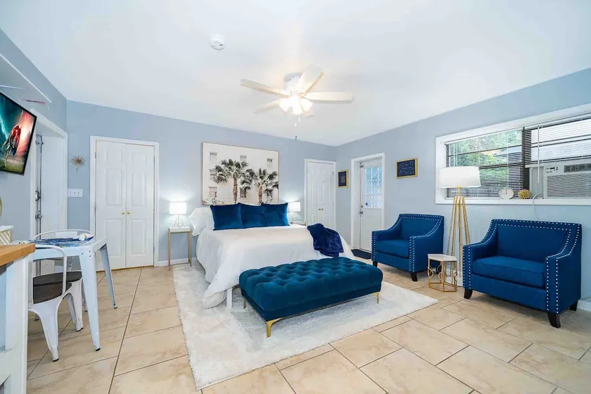 Suite Retreat - Image 1