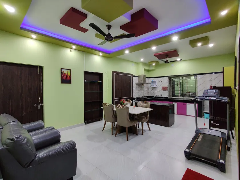 Lovingluving 102 - your home moves with YOU ! - Image 1
