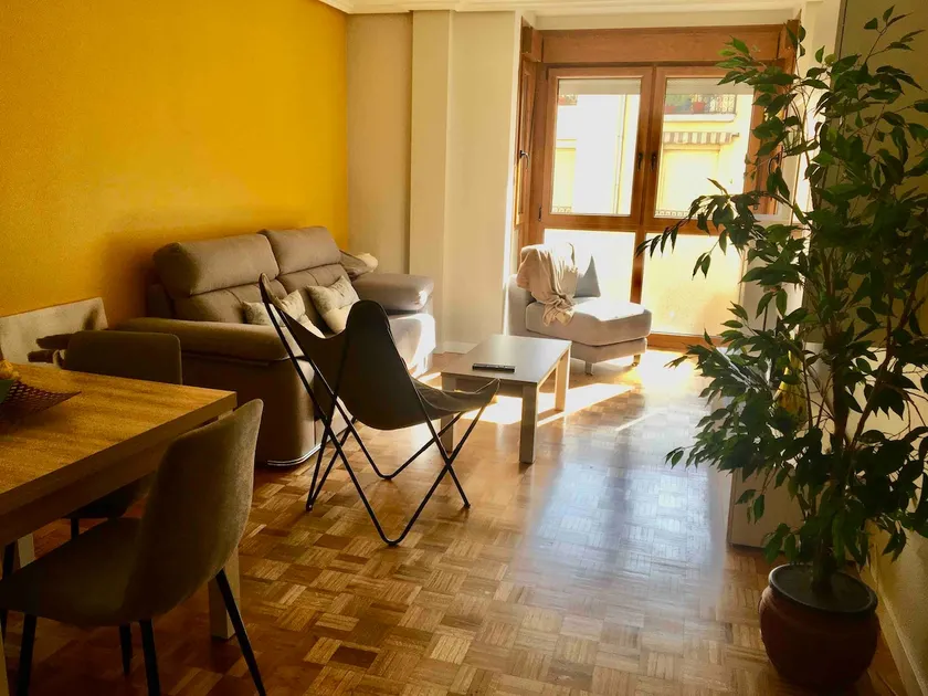 Apartment, 3bed, 2 full bathrooms, 90M CE:0000123947 - Image 1