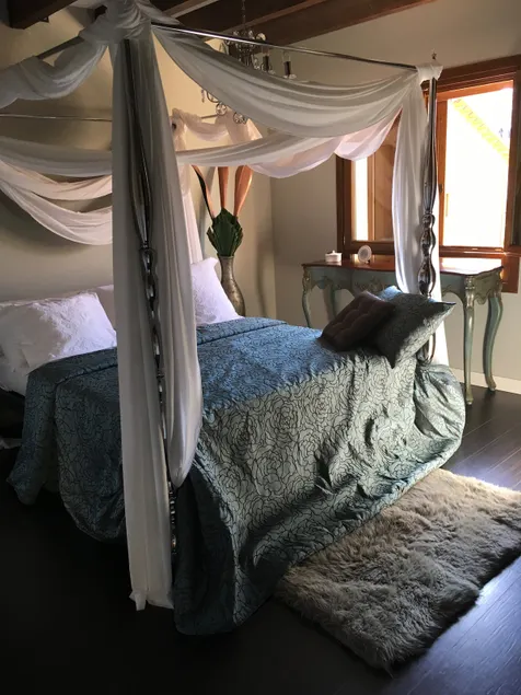 Extraordinary accommodation with lots of charm - Image 1