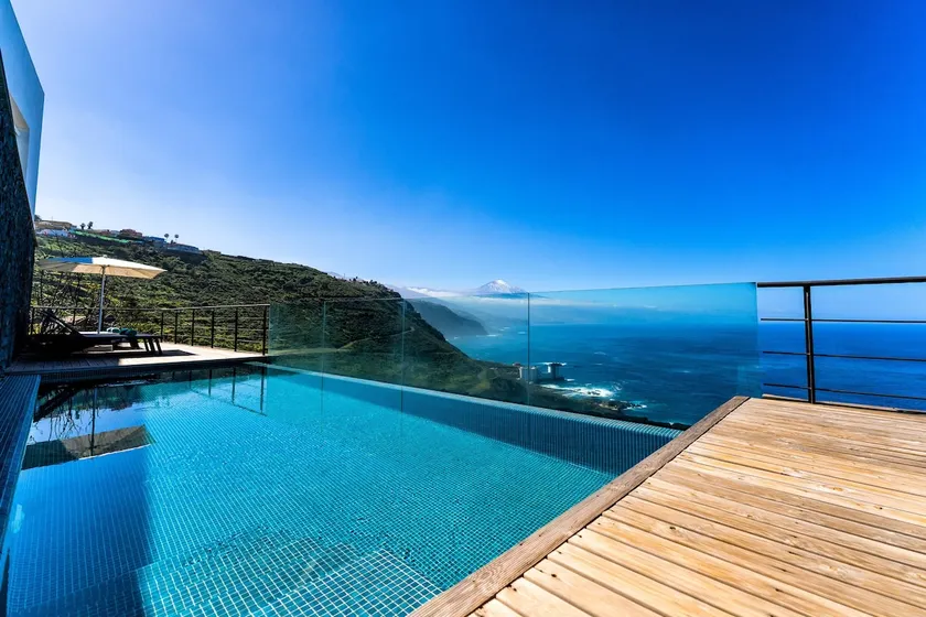 Villa \"Prismar\" close to the Sea with Sea View, El Teide Views, Pool, Wi-Fi & Terraces - Image 1