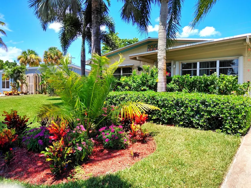 Jensen Beach Oasis | Walk to Downtown | Near Beach - Image 1