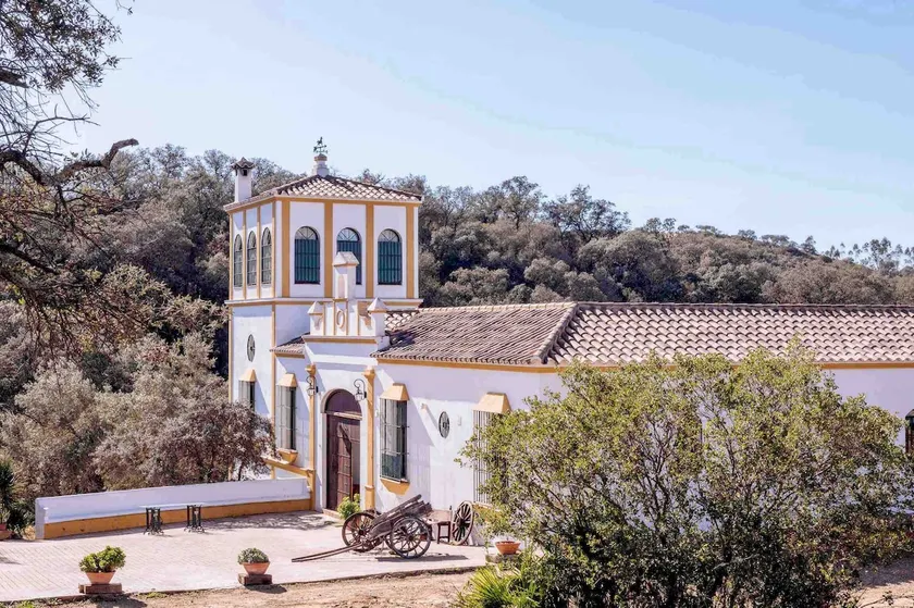 Casa rural cerca de Aracena Castillo de las Guardas by Ruralidays - Image 1