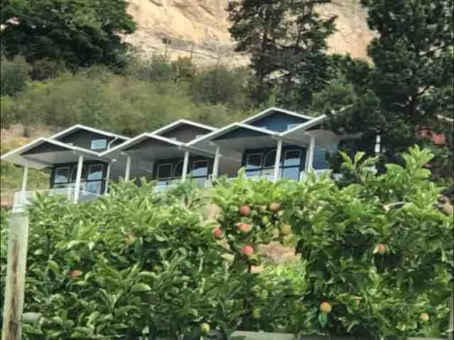 Lakeview Vacation Home (B) in an orchard setting - Image 1