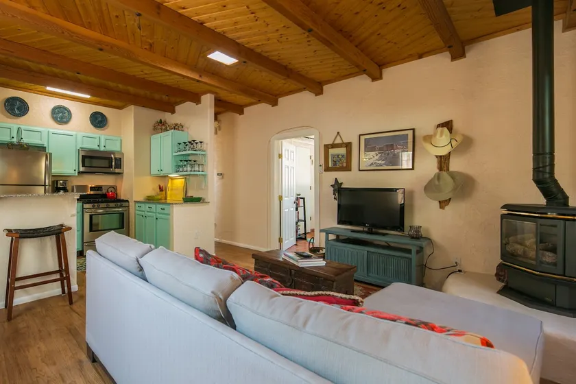 ABQ Casita - Private Guest House-Free EV Charging! - Image 1