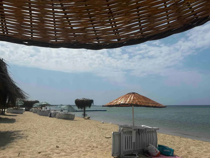 Detached Villa with Natural Gas for Rent - Image 1
