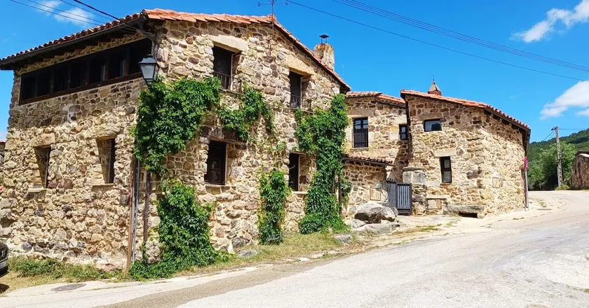 Charming country house in Laguna Negra, Urbión - Image 1