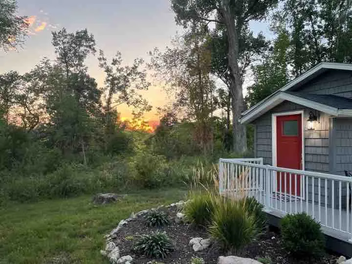 Cozy Cottage - Image 1