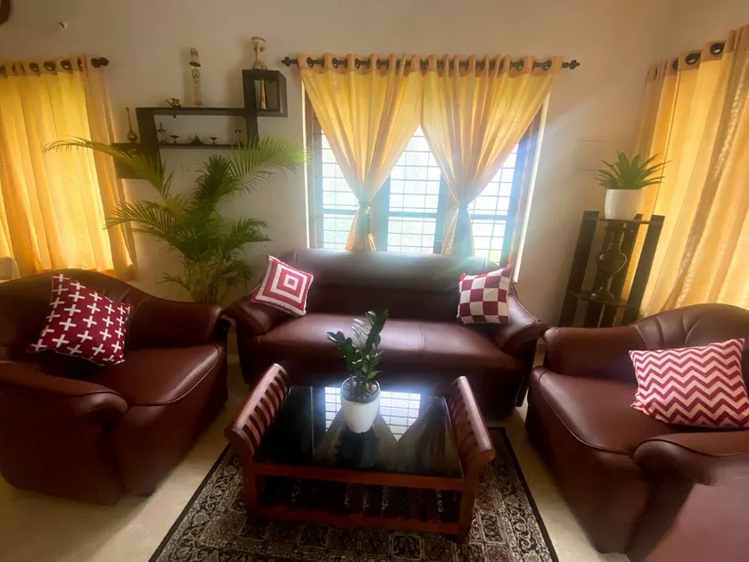 Cozy n Comfy 2BHK Marbella 2nd Floor. - Image 1