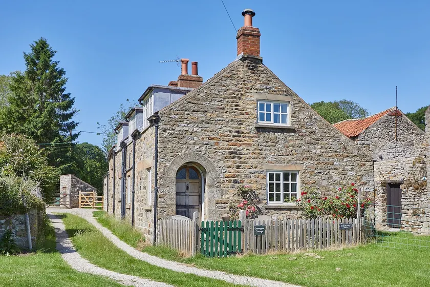 Greengate Cottage in Hutton-le-hole - Image 1