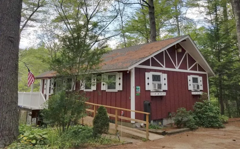 Pet Friendly North Conway Cottage - Image 1
