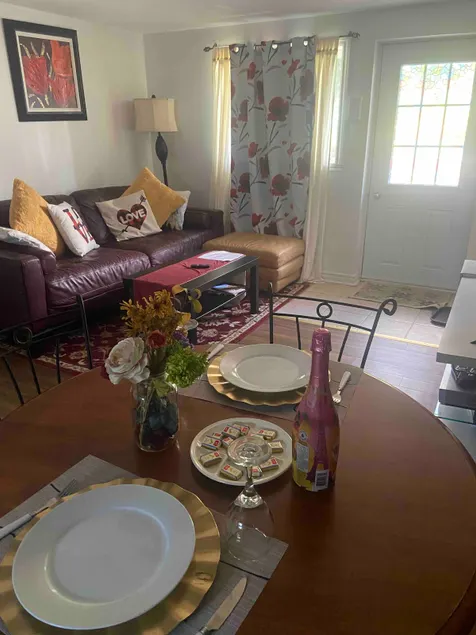 Peaceful oasis (Parking – Separate entrance – 2 beds, WiFi - Image 1