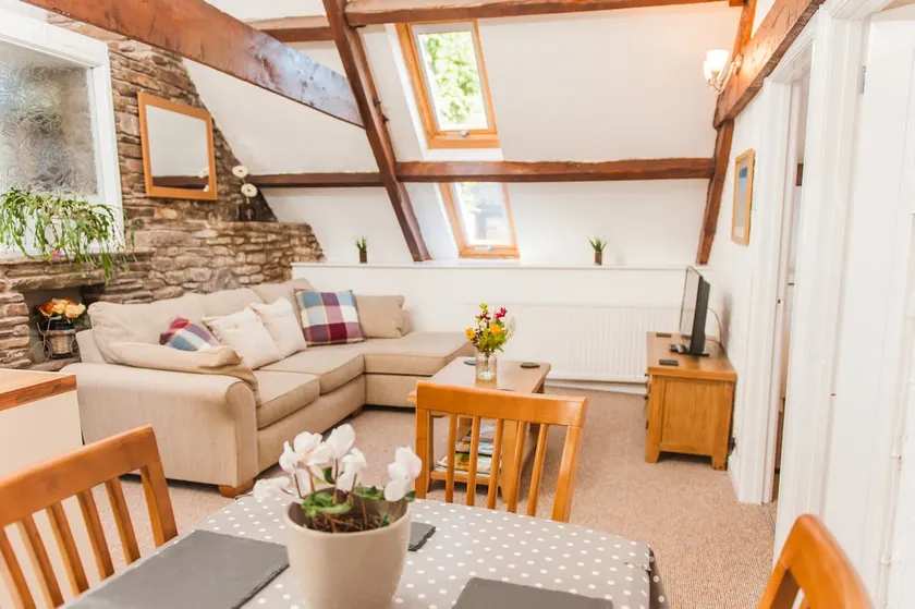 A comfy space in the heart of the Brecon Beacons - Image 1
