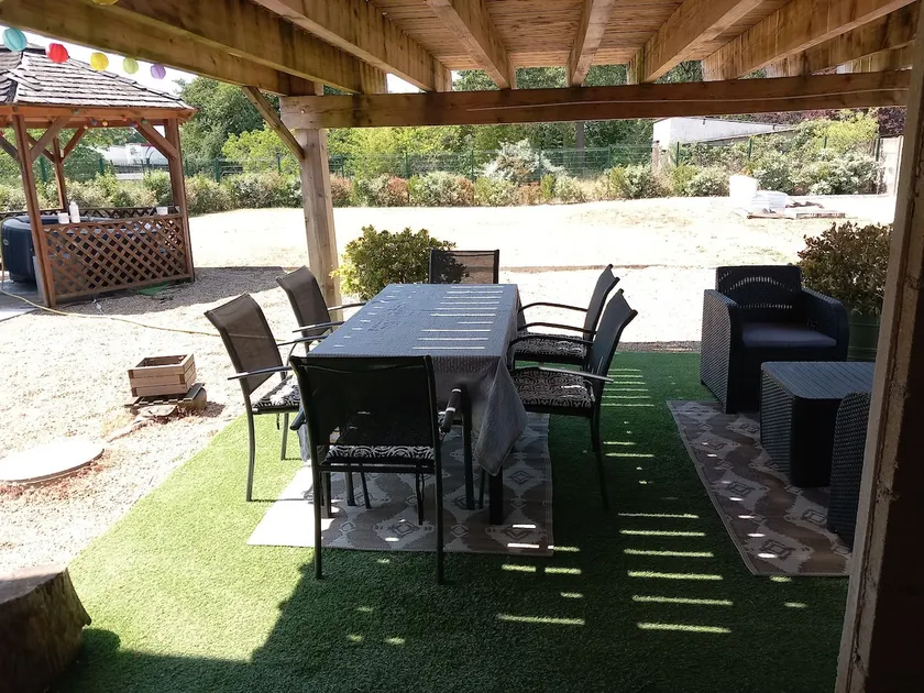 house - Image 1