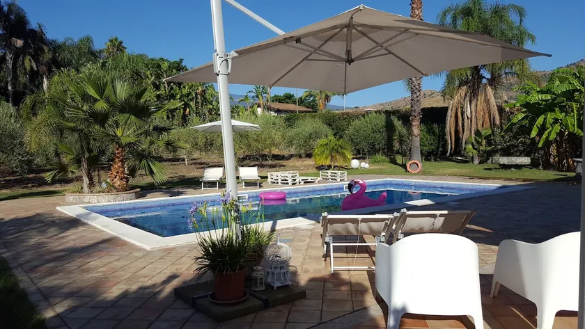 casa bv - Image 1