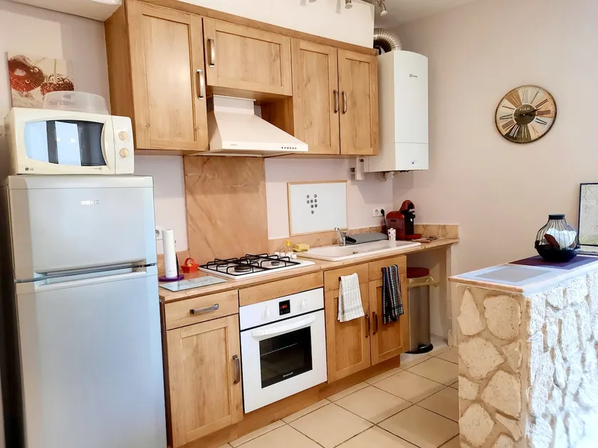 Martine's apartment - Image 1