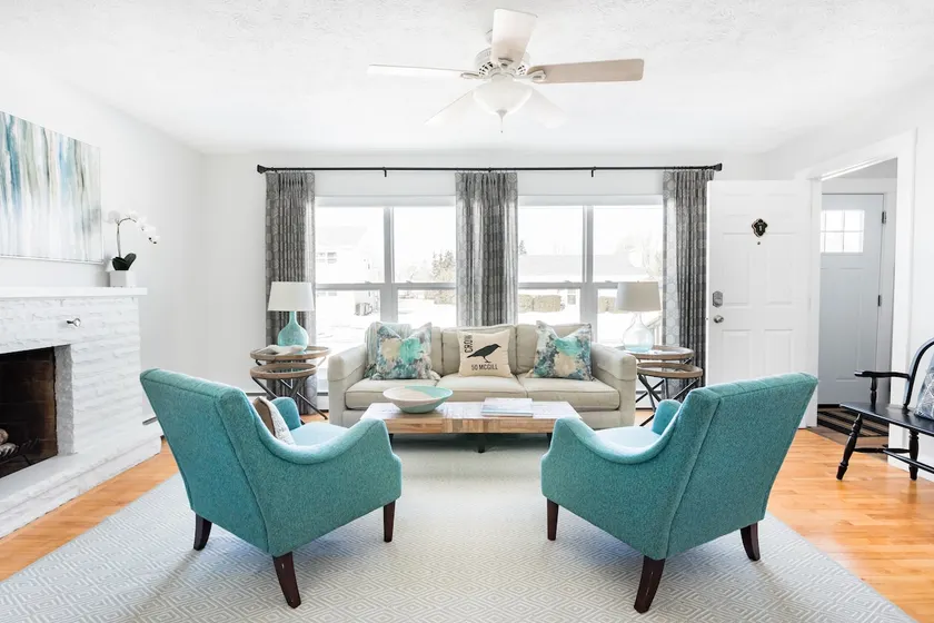 Mid-Century Inspired Duplex with Back Deck - Image 1