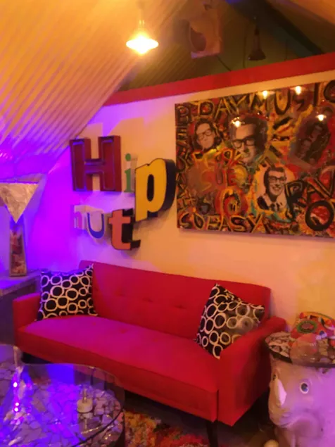 Hip Hut - Image 1