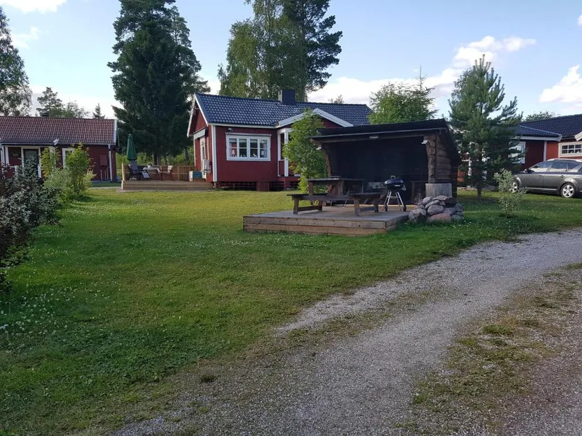 Bäcka Holiday Home - Image 1