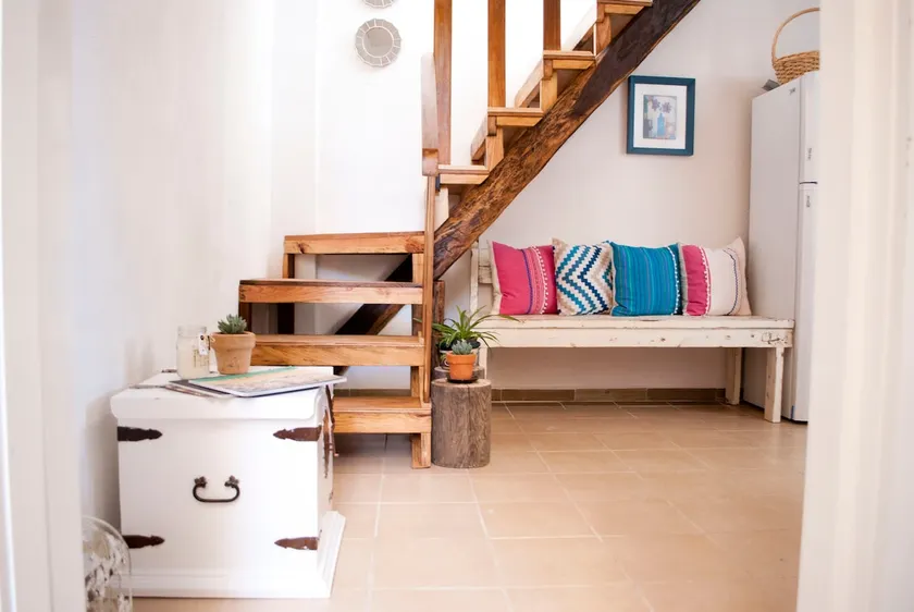 Romantic Coastal Guesthouse – Casa Mandira - Image 1