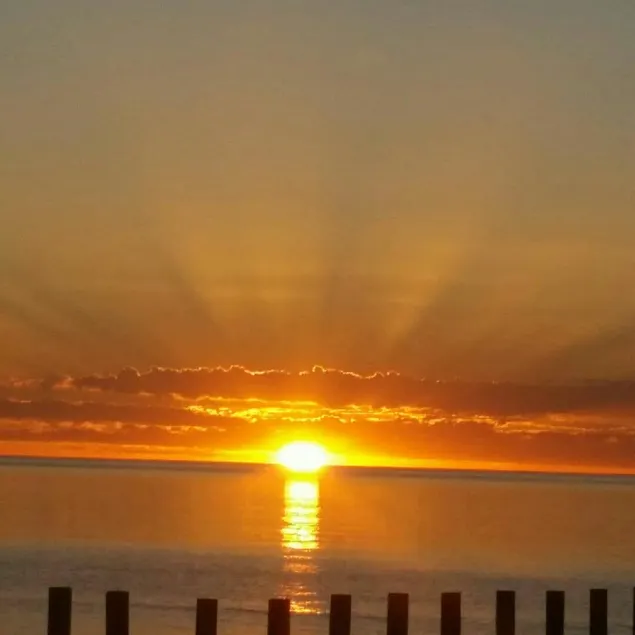 Sunset Apartment - Image 1