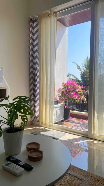 Fully equipped holiday home 8 mins from beach - Image 1