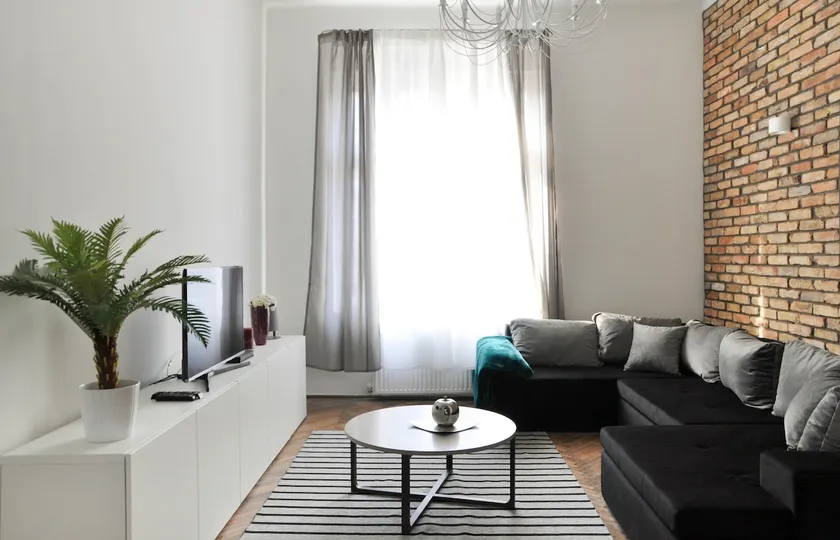 White Dream Home - Image 1